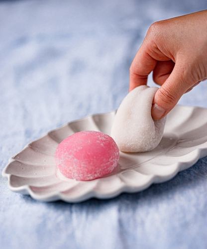 Obaragi Honpo Daitokuya Nagahisa's soft daifuku that's so soft you can drink it, 1 each