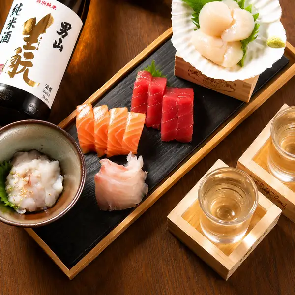 鮮度抜群★刺身5点盛り　2,980円