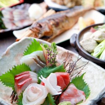 [For parties! Reasonably priced] Popular 5,500 yen course [70 kinds of endless drinks included]