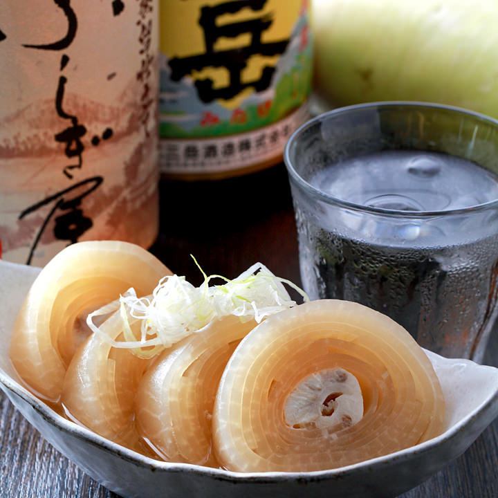 話題のブリ大根や高級魚などを使ったお祝いコースをご用意。