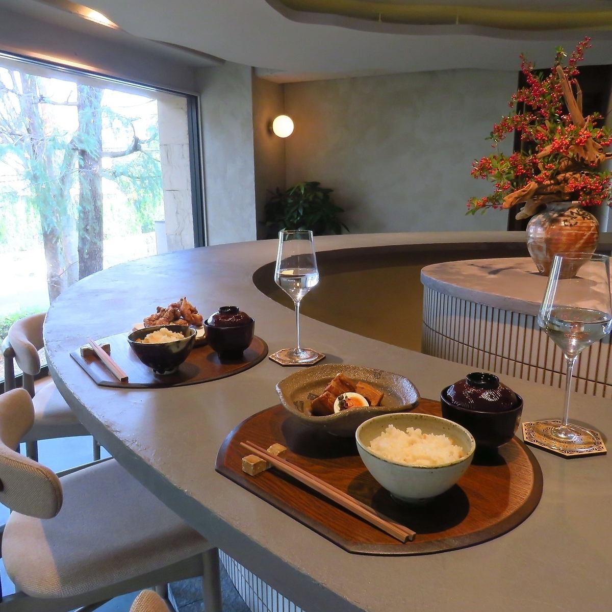 世田谷公園近く！の食材を活かした和×フレンチと美酒を味わう♪デートや女子会にも◎