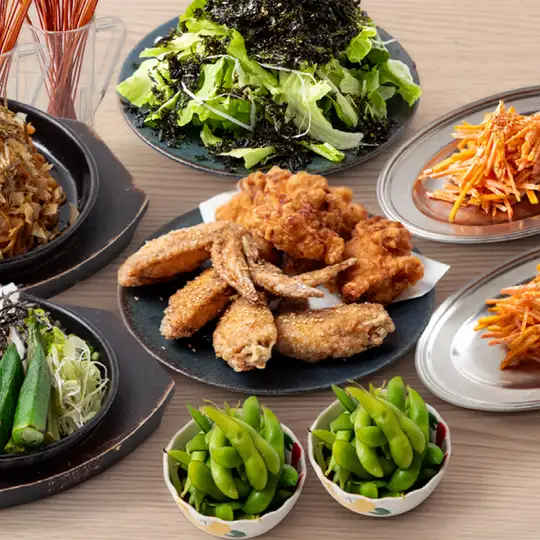 【120分飲み放題】サクッと飲みたい時に◎名物からあげや焼きがブリを堪能「お手軽コース」全8品