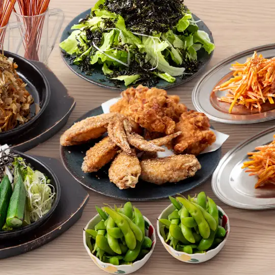 【120分飲み放題】サクッと飲みたい時に◎名物からあげや焼きがブリを堪能「お手軽コース」全8品