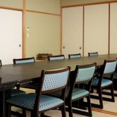 ≪宿泊のお客様も大歓迎♪≫ 当館にご宿泊のお客様は大小ゆっくりできるお食事処をご用意。伊勢志摩的矢の海を眺めながら、絶品なお料理の数々をぜひお召し上がりください。