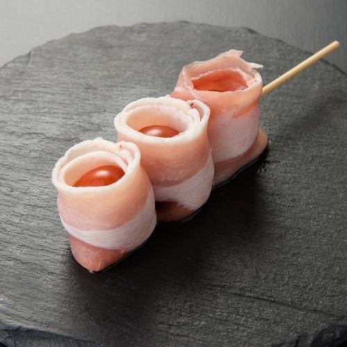 Meat-wrapped tomato