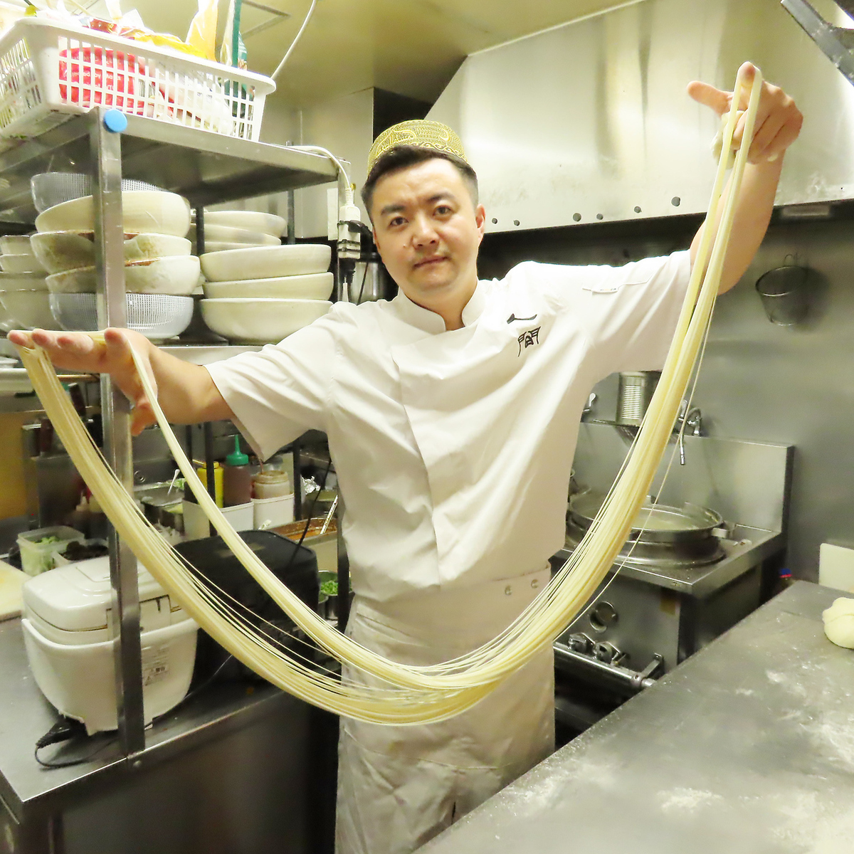 川口駅徒歩3分の好立地！蘭州拉麺など本格料理を当店でお楽しみください◎