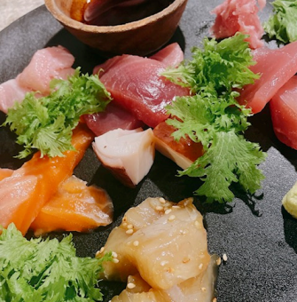 [20 kinds of drinks, all-you-can-drink for 2 hours] Special tuna course 3,300 yen (tax included)