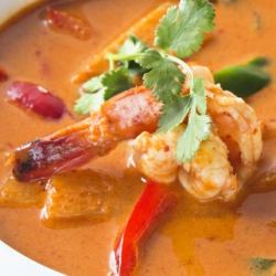 Gaeng Phet Kung (Red Curry with Shrimp)