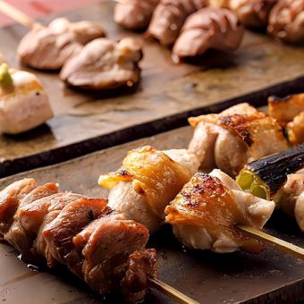 【さくら満喫会席◆2時間飲み放題付◎】季節の味わい/串焼き五本・鶏皮餃子など《10品/6,000円》