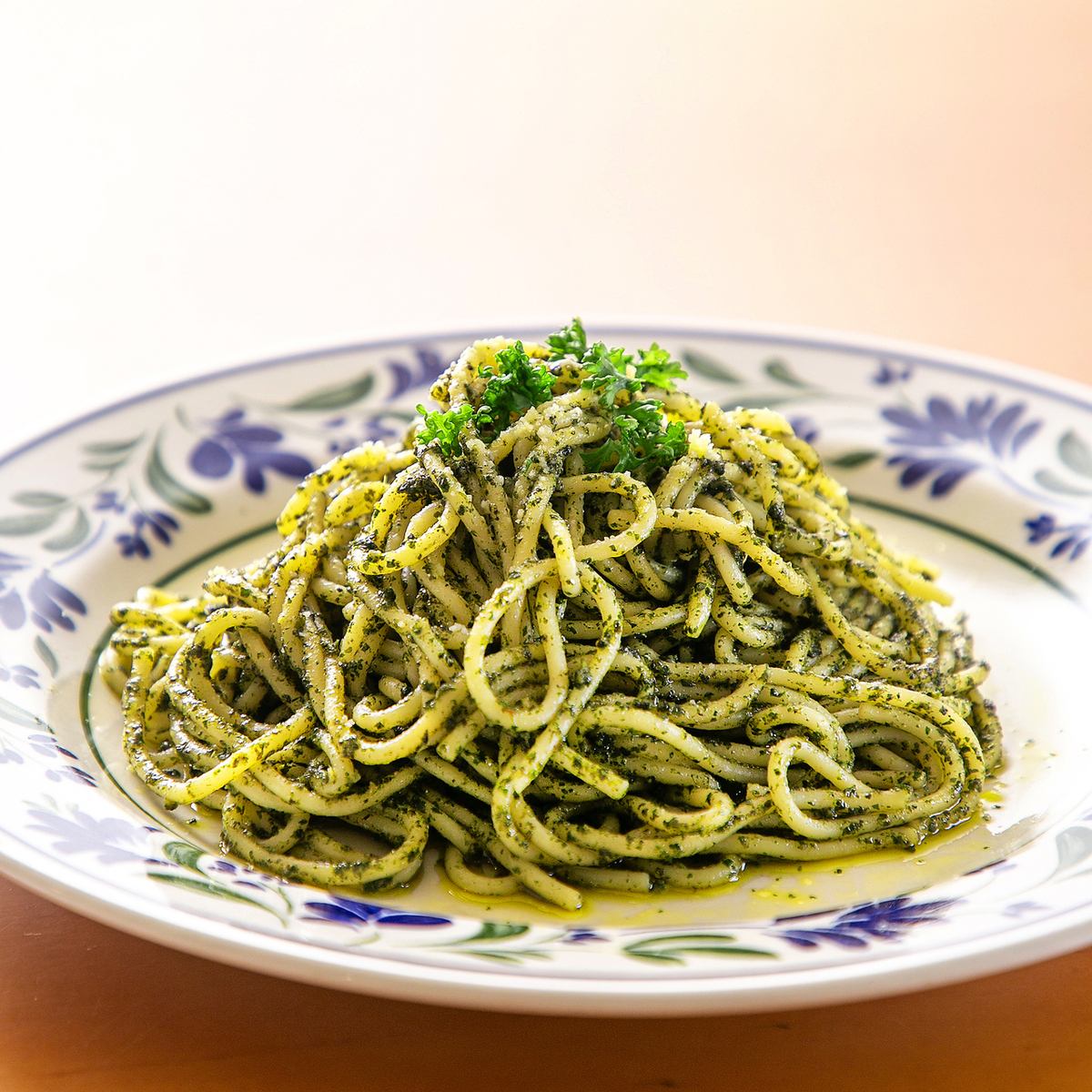 ランチも昔ながらのお料理をお気軽にお楽しみいただけます！