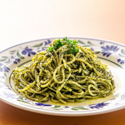【女子会にも最適】バジリコパスタ