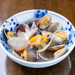 Steamed clam with sake