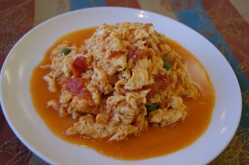 Stir-fried egg with tomato