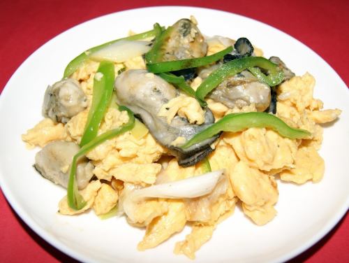 Oyster and egg stir-fry
