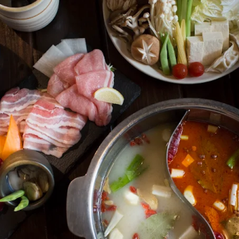 【《2時間飲み放題付き》火鍋コース】名物薬膳火鍋も楽しめるイチオシプラン（6,000円）