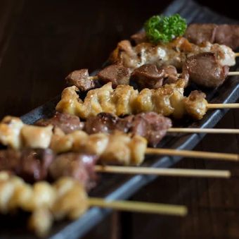 8種類の串焼き盛り合わせ