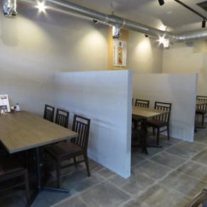 貸切利用も大歓迎！一体感のあるレイアウトですので、会社宴会や地域の集まり、打ち上げパーティーなど、周囲に気兼ねすることなく盛り上がりたいシーンにぴったりです。ご予算や人数の詳細については、事前にスタッフまでご相談ください。思い出に残る素敵な宴を演出いたします。