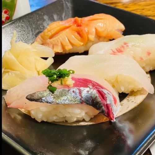 新鮮なお魚をご提供！お仕事帰りのサク飲み、ご家族連れのご来店も◎