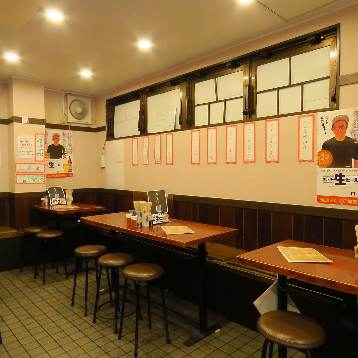 仕事の帰りのサク飲み・サク飯にも最適です♪