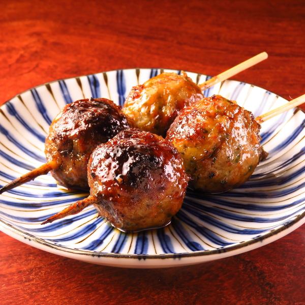 【当店イチオシ】フワフワ食感を楽しんで！◆自家製つくね　600円(税込)