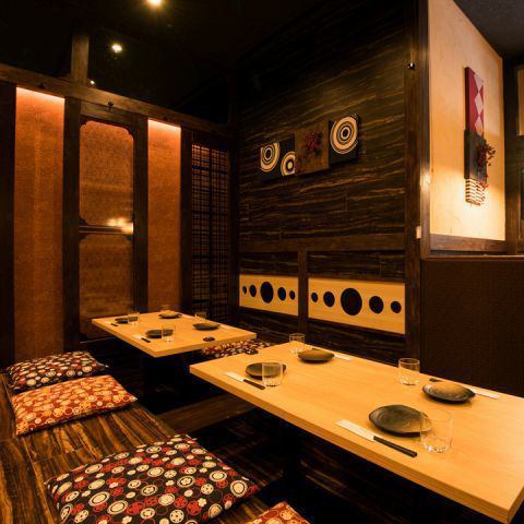 A sunken kotatsu seat with a Japanese feel ☆ Perfect for family, friends, entertaining, etc. This is a semi-private room type seat separated by a roll curtain!! Nagoya Station/Meieki/Izakaya/Private room/All-you-can-drink/Banquet /Welcome party/Farewell party