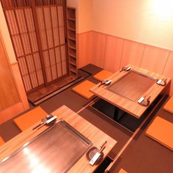 It can accommodate from 5 people to a maximum of 8 people, so please enjoy from private meals to company banquets.