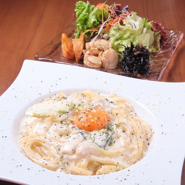 蔵王地養卵のせクリームパスタ