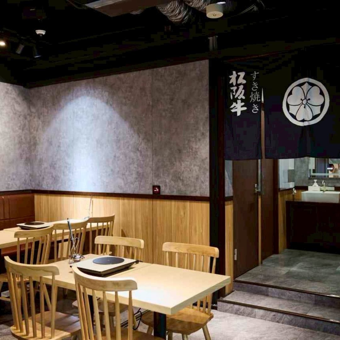 たっぷり席数で団体も安心！食べ放題でみんなの笑顔が集まる！