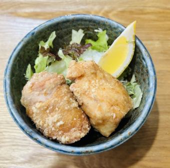 ミニから揚げ丼