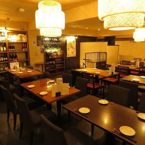 The 2nd floor seats are [excellent in usability] We can accommodate small to large groups ♪ We have a variety of wines ♪