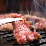 地元の人気店が初登場！安くて旨いの代名詞「焼肉酒場にんじん」