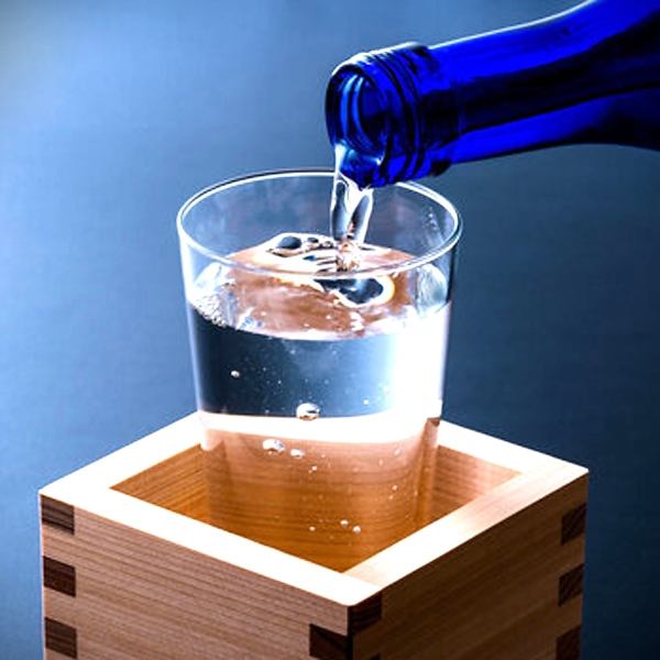 【銘柄焼酎・日本酒】豊富にご用意しております♪お得に利用可能な飲み放題クーポンも有り◎宴会や飲み会に