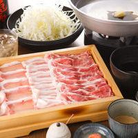 豚道名物の「しゃぶしゃぶ」は、新鮮な地元銘柄豚【ボーノポークぎふ】を使用♪