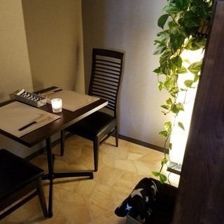 [Dinner plan with guaranteed seating for couples in a semi-private room] Luxury for a date or important anniversary★15,900 yen including tax for two people