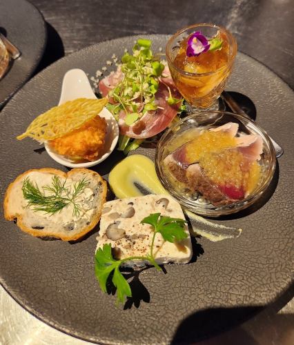 ディナーコースは5400円～