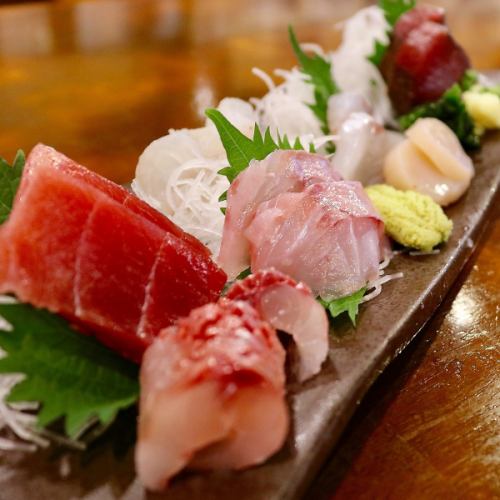 Assorted sashimi with a focus on local fish