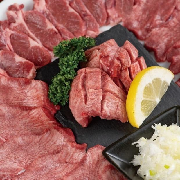 Tanukikoji 5-chome ★ Popular yakiniku restaurant loved by men and women of all ages in a retro atmosphere