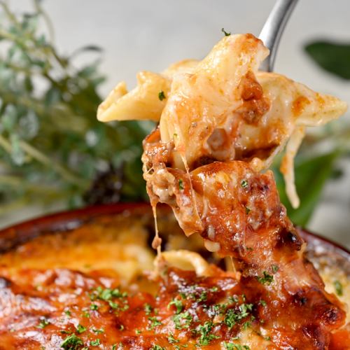 Penne Gratin Bolognese