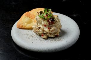Smoked potato salad with tortilla chips