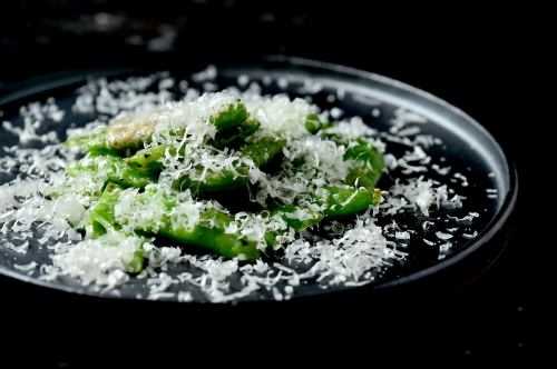 Green beans with anchovy and garlic, Grana Padano
