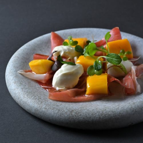 Mango, prosciutto, and Hokkaido cream cheese