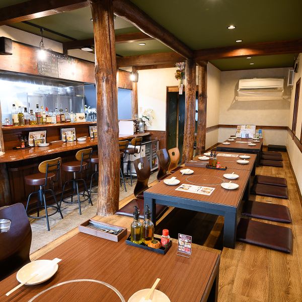 [Horigotatsu seats perfect for banquets♪] There are 18 seats in total at the horigotatsu seats! We offer two types of courses with all-you-can-drink options as well as all-you-can-drink a la carte options, so please come and visit us for banquets! *Course reservations must be made at least three days in advance.