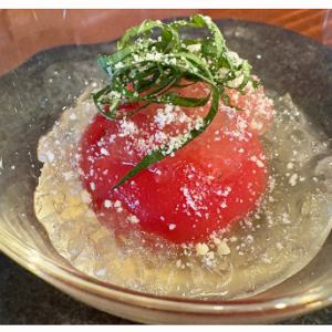 ミディ冷やしフルーツトマトコンソメジュレがけ