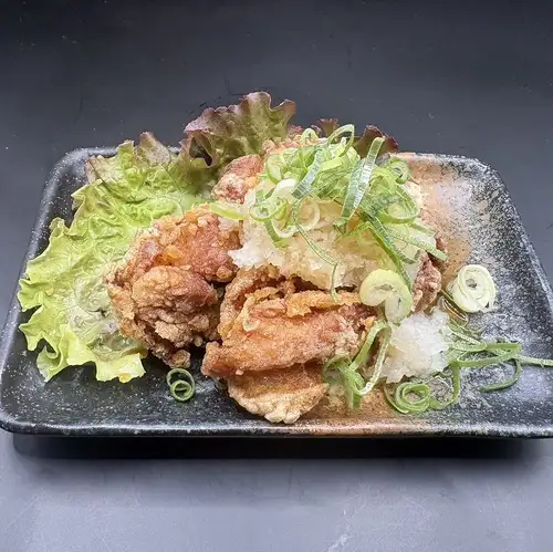 Fried chicken with grated daikon radish and ponzu sauce