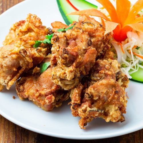 Guy Thoth (fried Thai chicken)