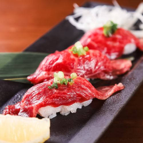 黒毛和牛にぎり 3 貫