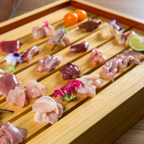 The pinnacle of freshness! Yamato chicken sashimi platter of 24 varieties (1 portion)