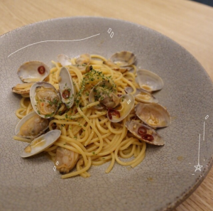 たっぷりアサリのボンゴレビアンコ