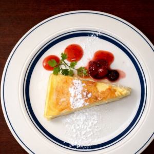 Homemade baked cheesecake