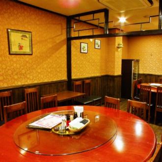 The complete private room can accommodate from 8 people to a maximum of 40 people ★ The photo is a round table private room set for 20 people.